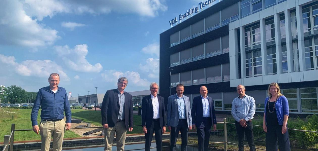 Zusammenarbeit der VDL Groep und der Universität Twente zur Förderung der niederländischen Hightech-Produktion